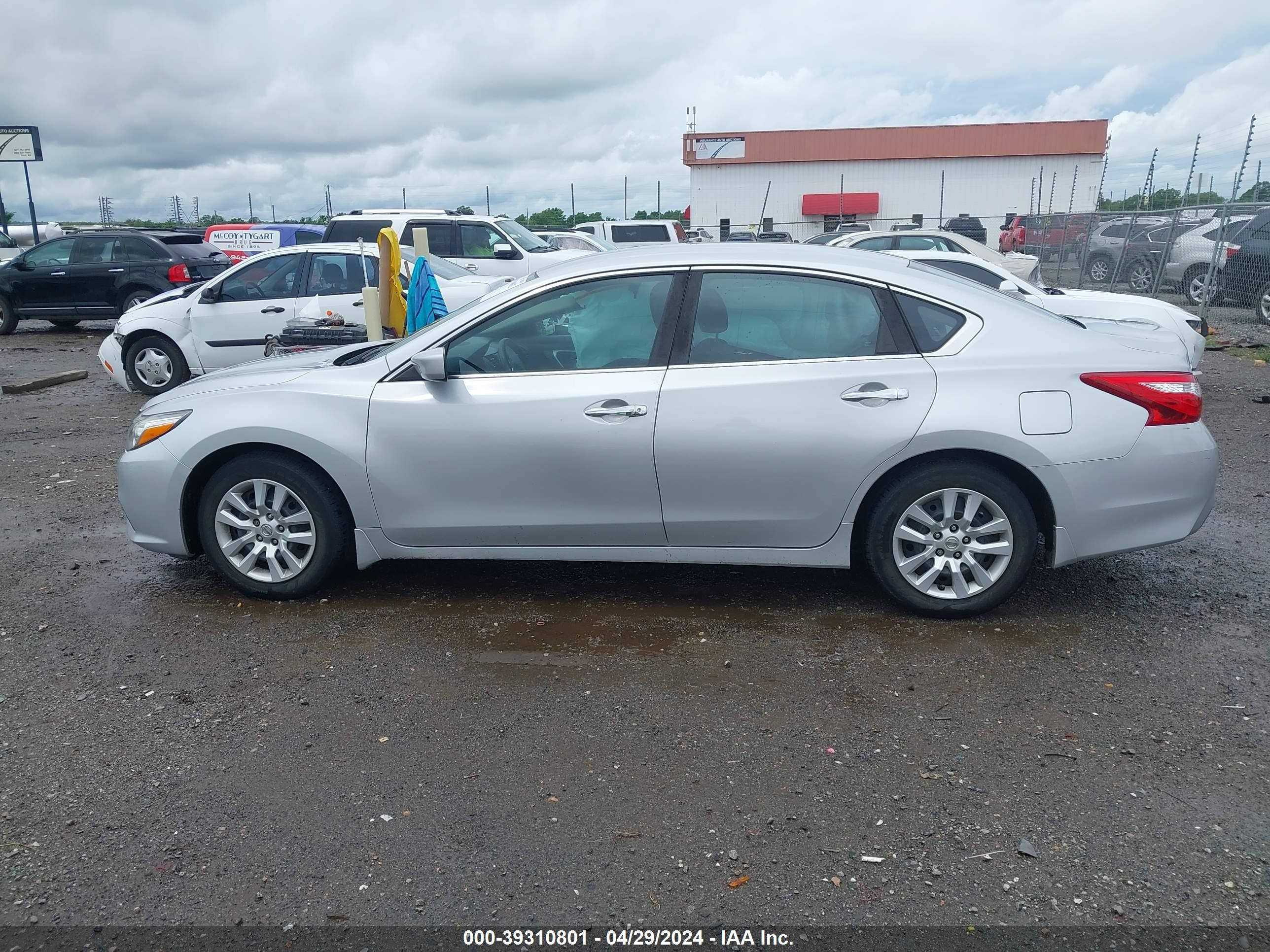 Photo 13 VIN: 1N4AL3AP5GN388712 - NISSAN ALTIMA 