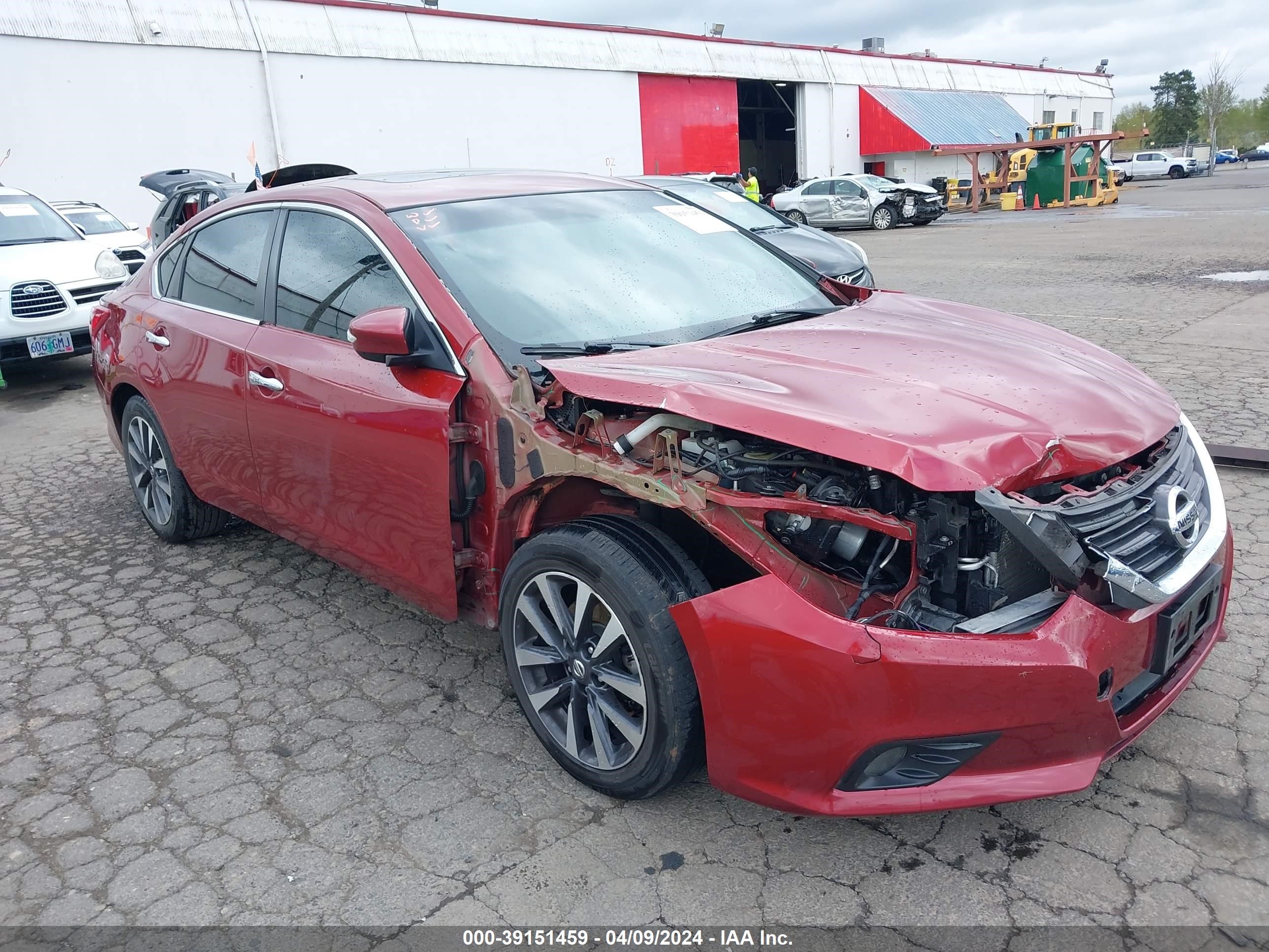 Photo 0 VIN: 1N4AL3AP5HC164031 - NISSAN ALTIMA 