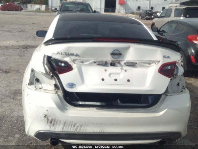 Photo 5 VIN: 1N4AL3AP5HC182867 - NISSAN ALTIMA 