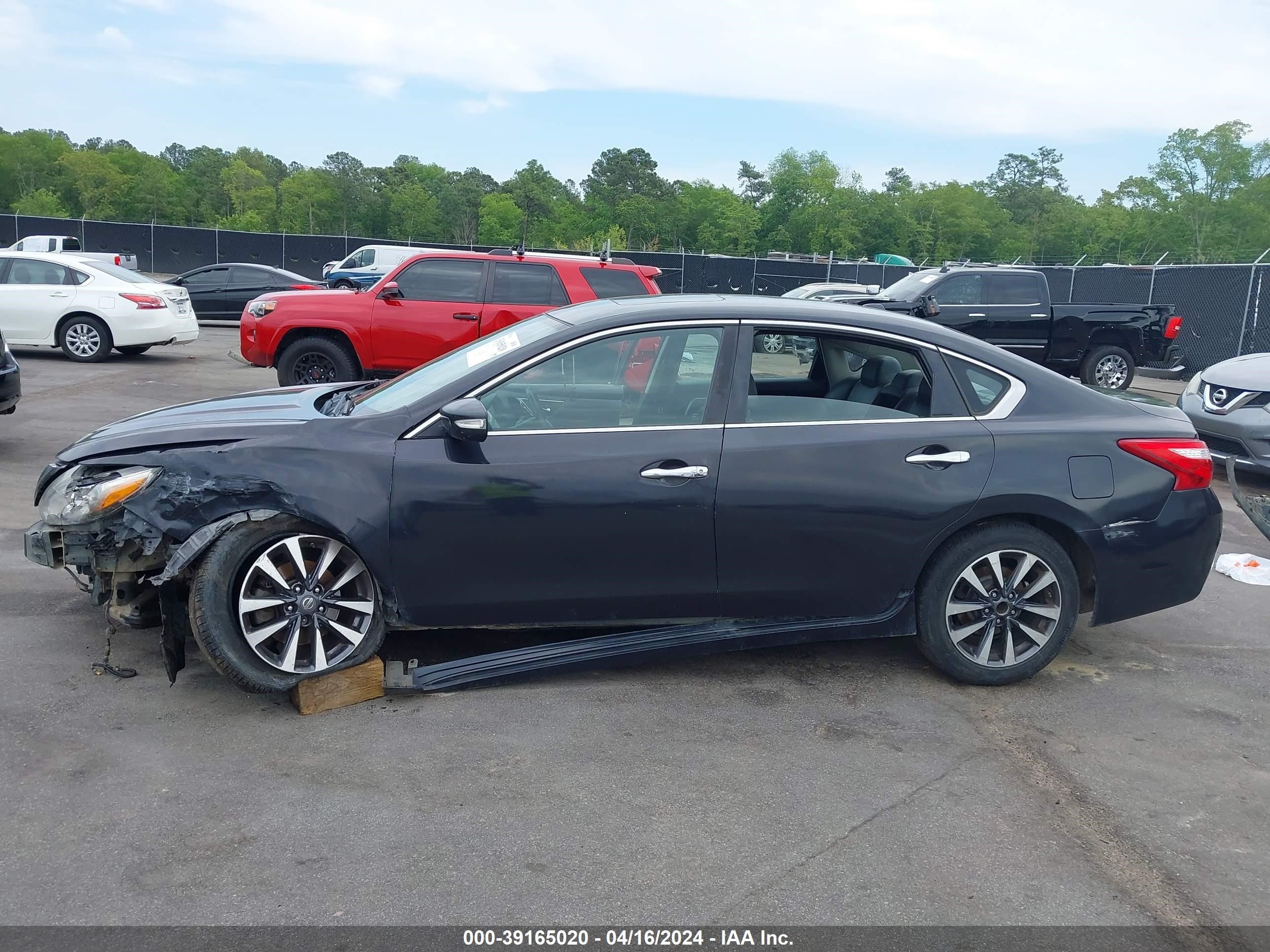 Photo 14 VIN: 1N4AL3AP5HC203331 - NISSAN ALTIMA 