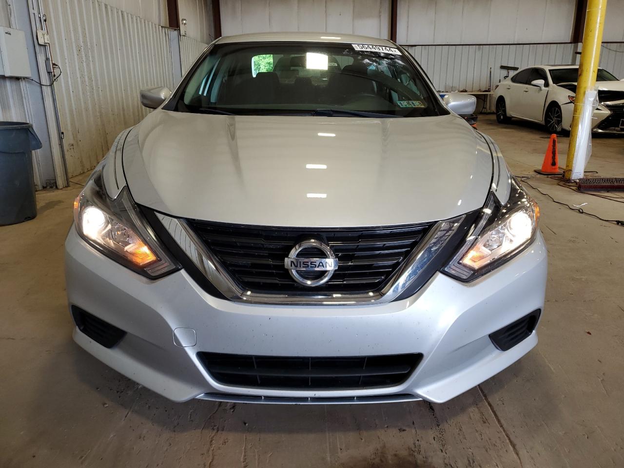 Photo 4 VIN: 1N4AL3AP5HC236135 - NISSAN ALTIMA 