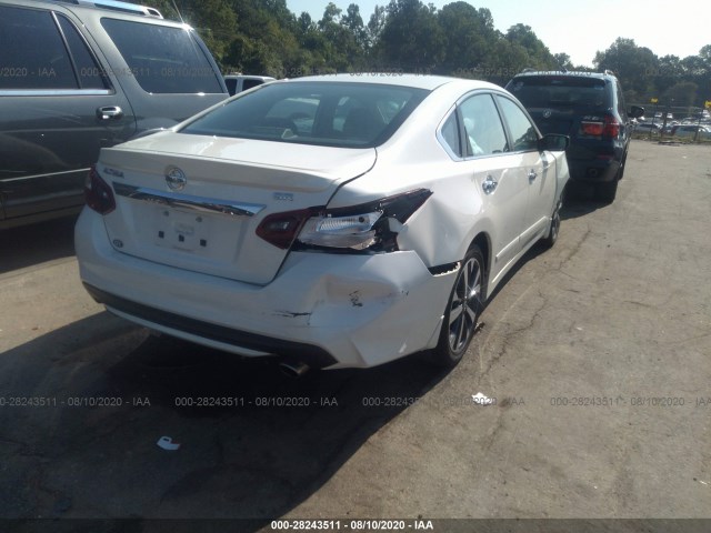 Photo 3 VIN: 1N4AL3AP5HN305197 - NISSAN ALTIMA 