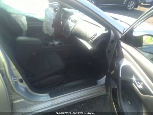 Photo 4 VIN: 1N4AL3AP5HN305717 - NISSAN ALTIMA 