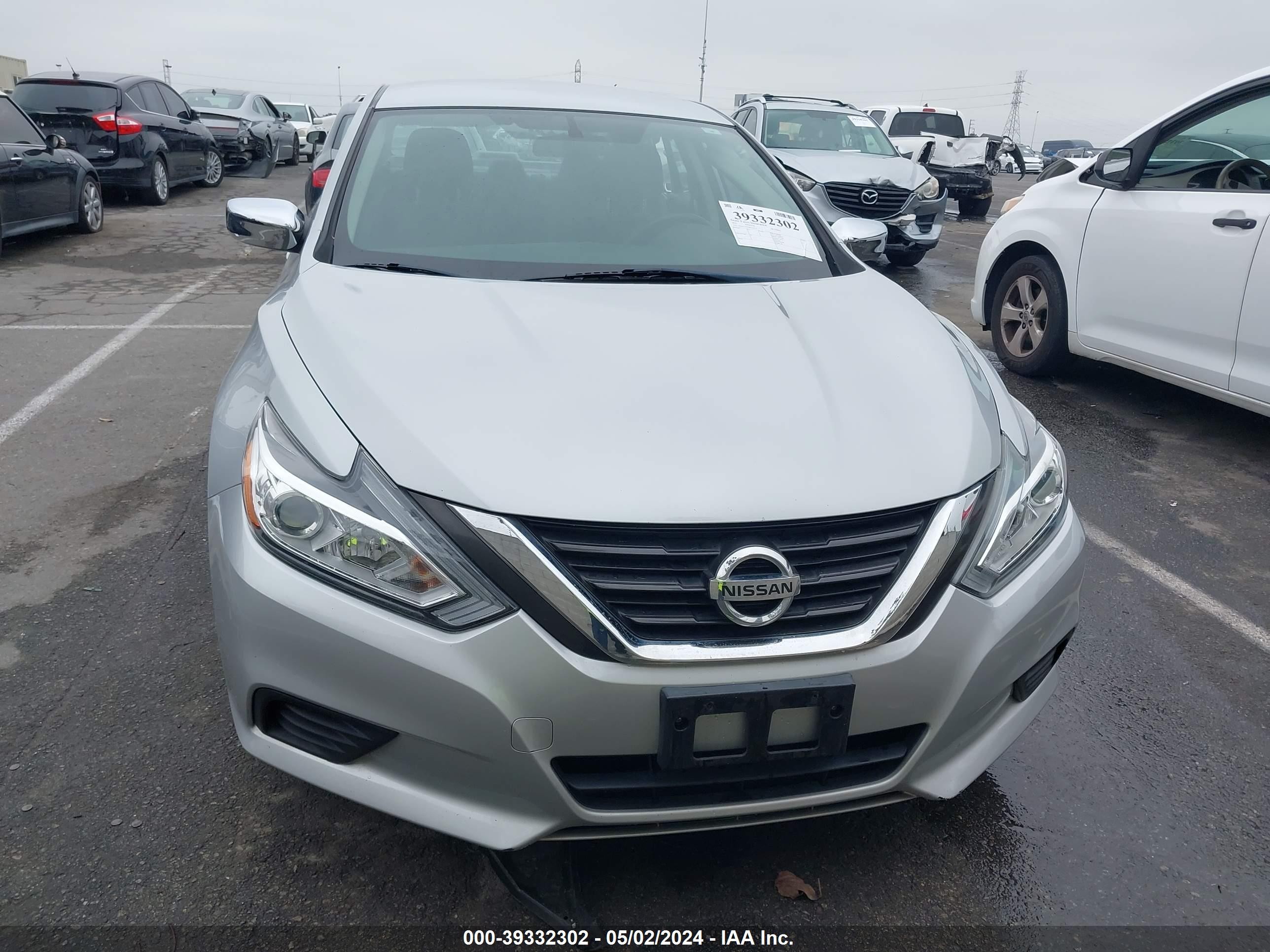 Photo 11 VIN: 1N4AL3AP5HN319133 - NISSAN ALTIMA 