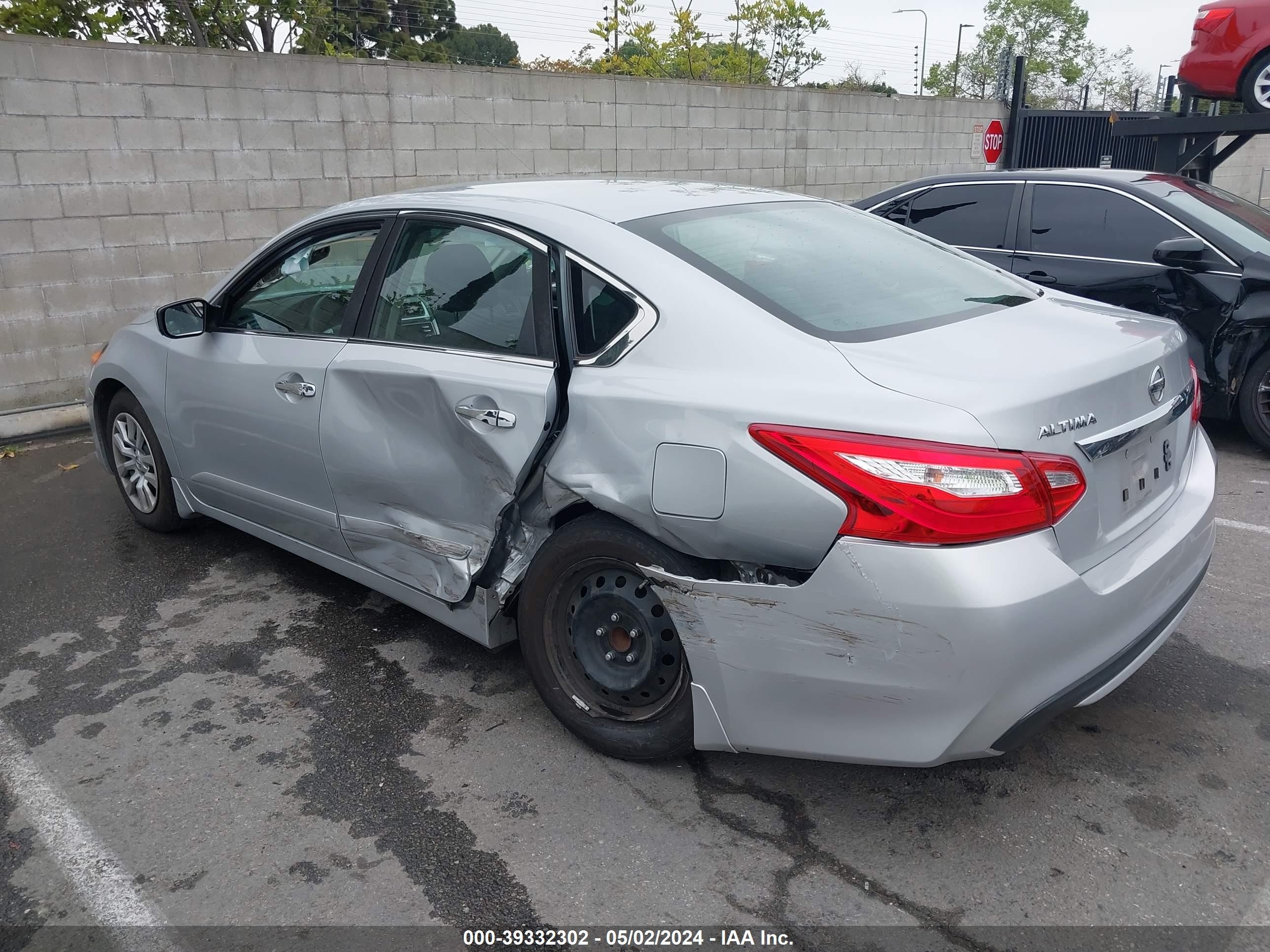 Photo 2 VIN: 1N4AL3AP5HN319133 - NISSAN ALTIMA 