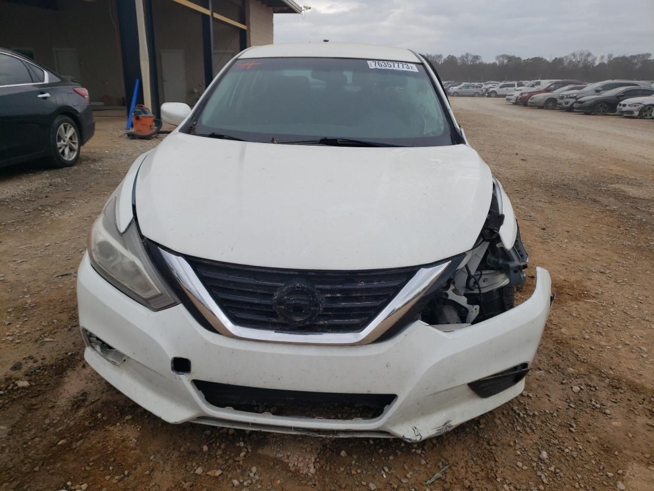 Photo 4 VIN: 1N4AL3AP5HN347305 - NISSAN ALTIMA 