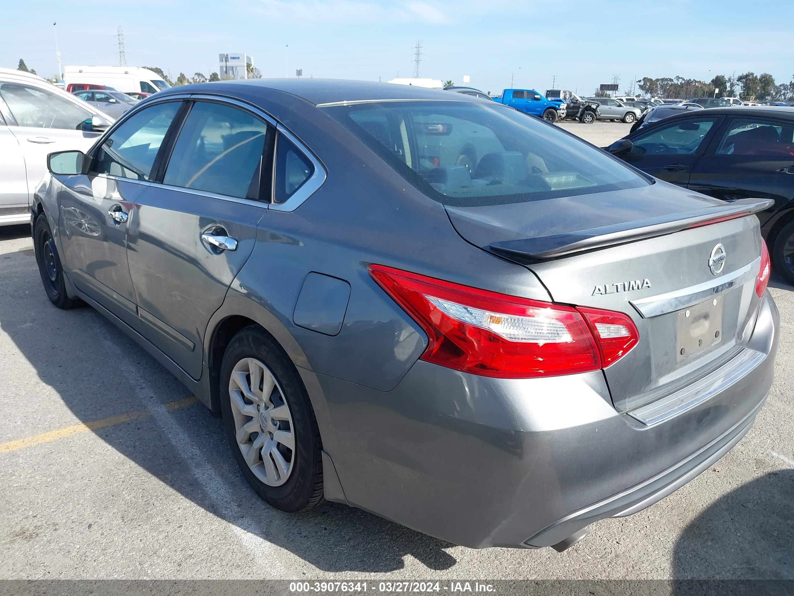 Photo 2 VIN: 1N4AL3AP5HN362032 - NISSAN ALTIMA 