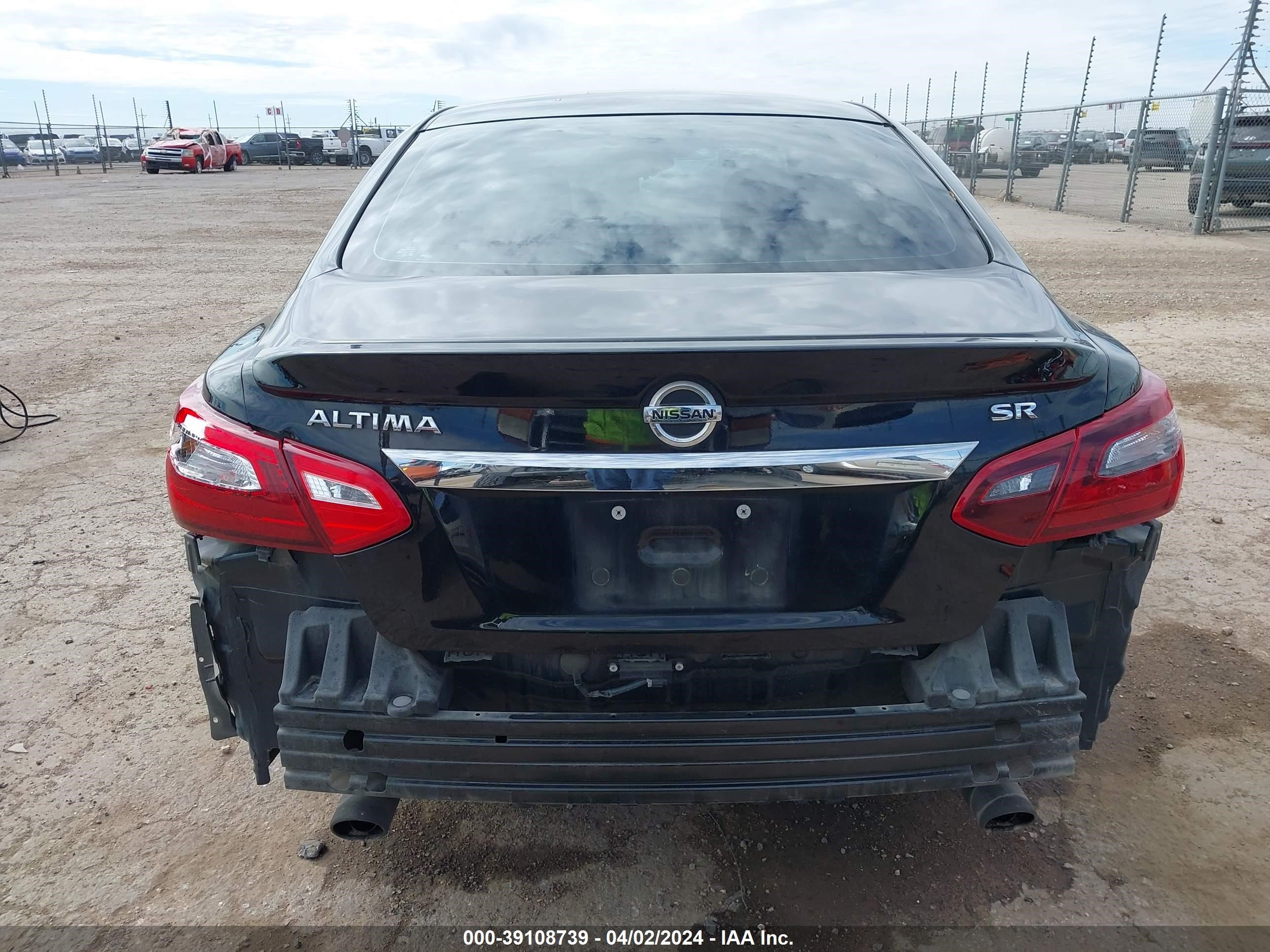 Photo 16 VIN: 1N4AL3AP5JC118060 - NISSAN ALTIMA 