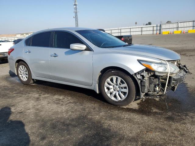 Photo 3 VIN: 1N4AL3AP5JC121038 - NISSAN ALTIMA 