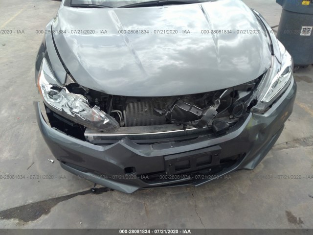 Photo 5 VIN: 1N4AL3AP5JC143833 - NISSAN ALTIMA 