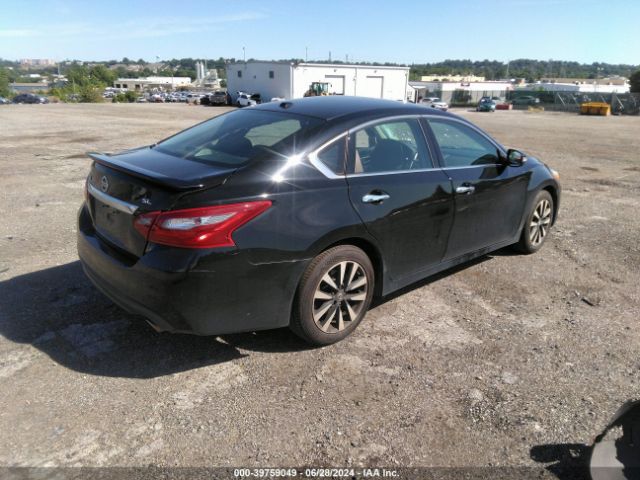 Photo 3 VIN: 1N4AL3AP5JC168568 - NISSAN ALTIMA 