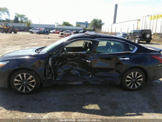 Photo 5 VIN: 1N4AL3AP5JC168568 - NISSAN ALTIMA 