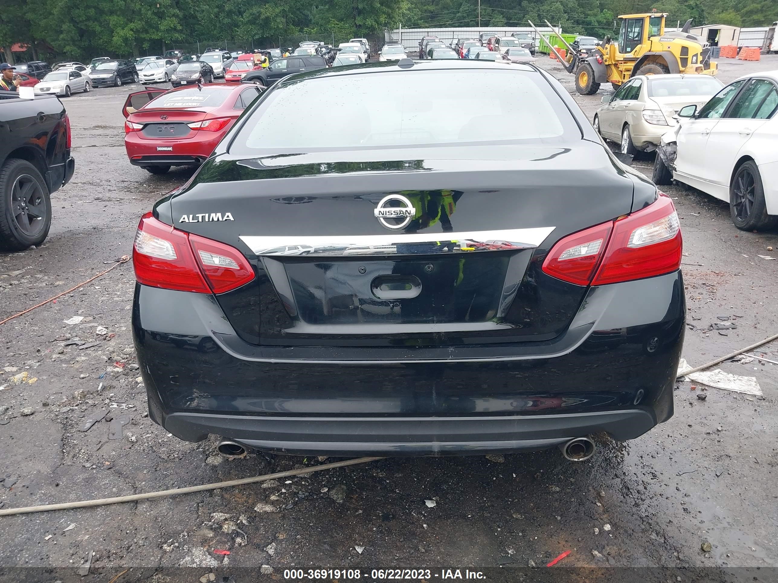 Photo 16 VIN: 1N4AL3AP5JC169929 - NISSAN ALTIMA 