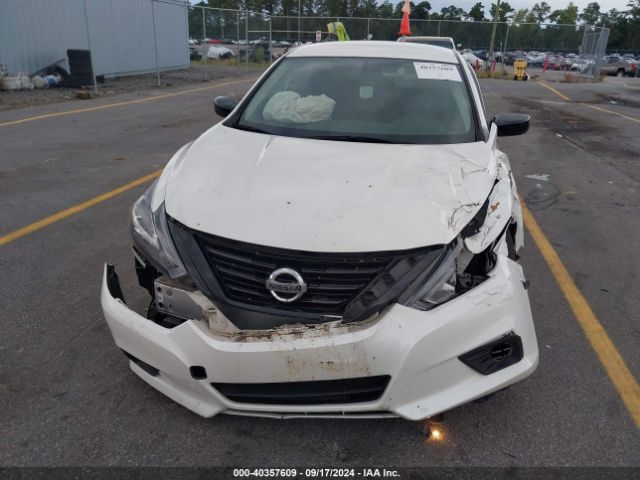 Photo 5 VIN: 1N4AL3AP5JC196094 - NISSAN ALTIMA 