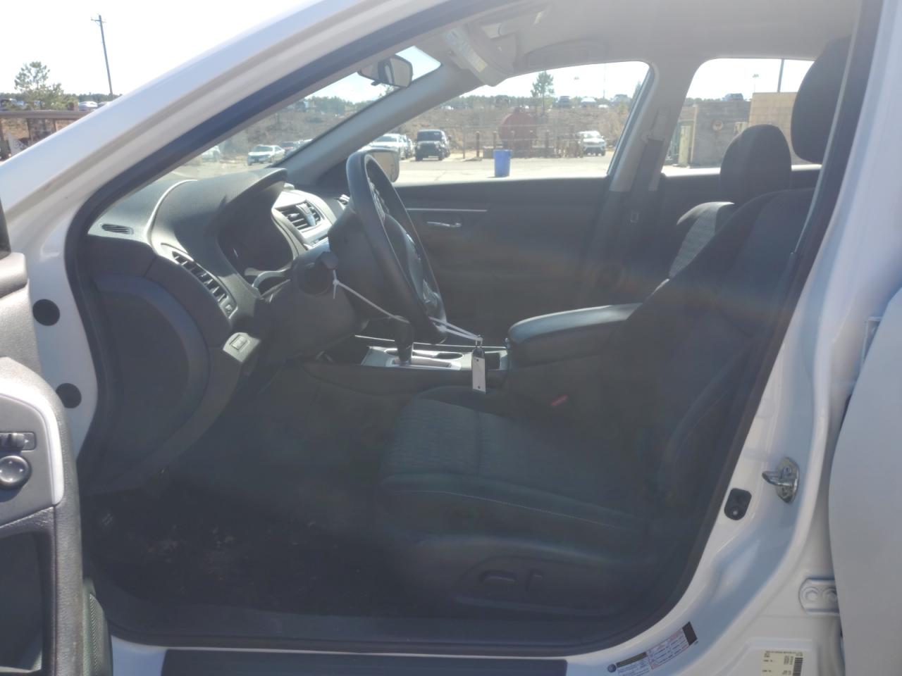 Photo 6 VIN: 1N4AL3AP5JC226100 - NISSAN ALTIMA 