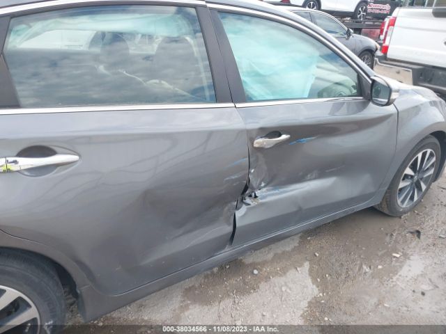 Photo 5 VIN: 1N4AL3AP5JC226629 - NISSAN ALTIMA 