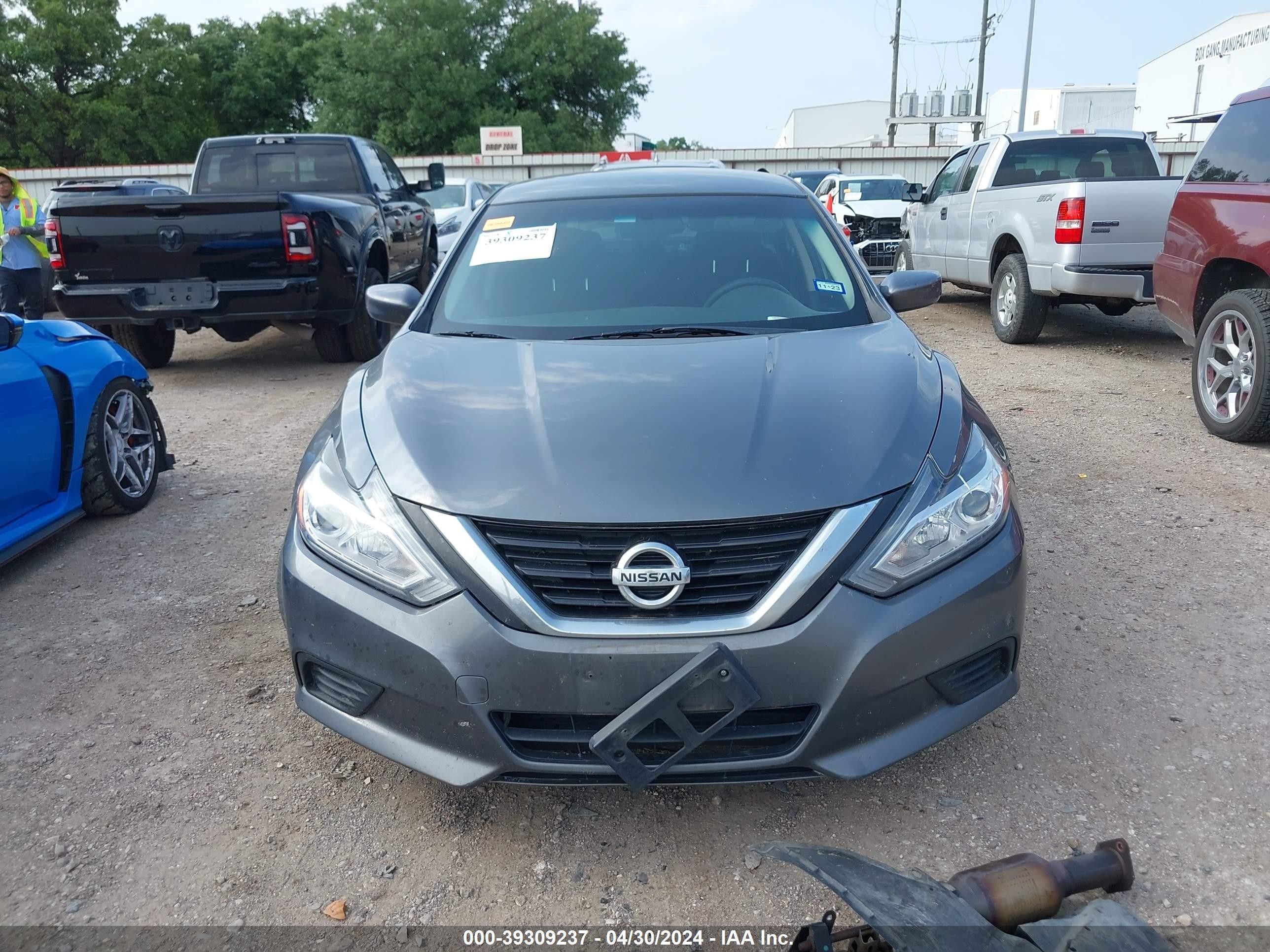 Photo 12 VIN: 1N4AL3AP5JC238280 - NISSAN ALTIMA 