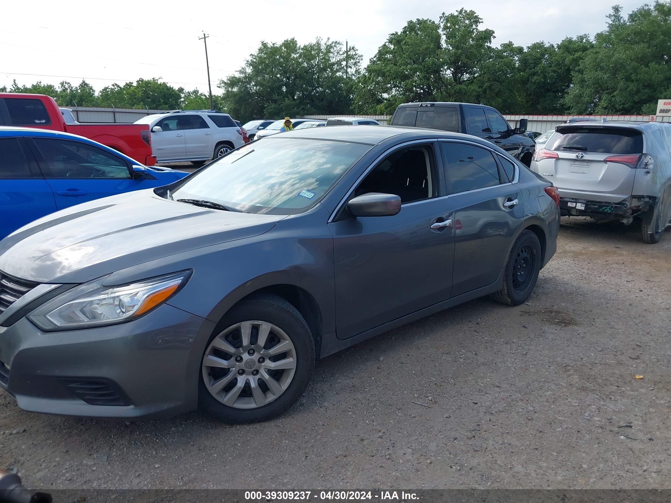 Photo 14 VIN: 1N4AL3AP5JC238280 - NISSAN ALTIMA 