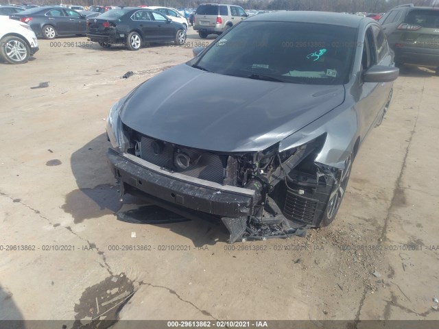 Photo 5 VIN: 1N4AL3AP5JC243057 - NISSAN ALTIMA 