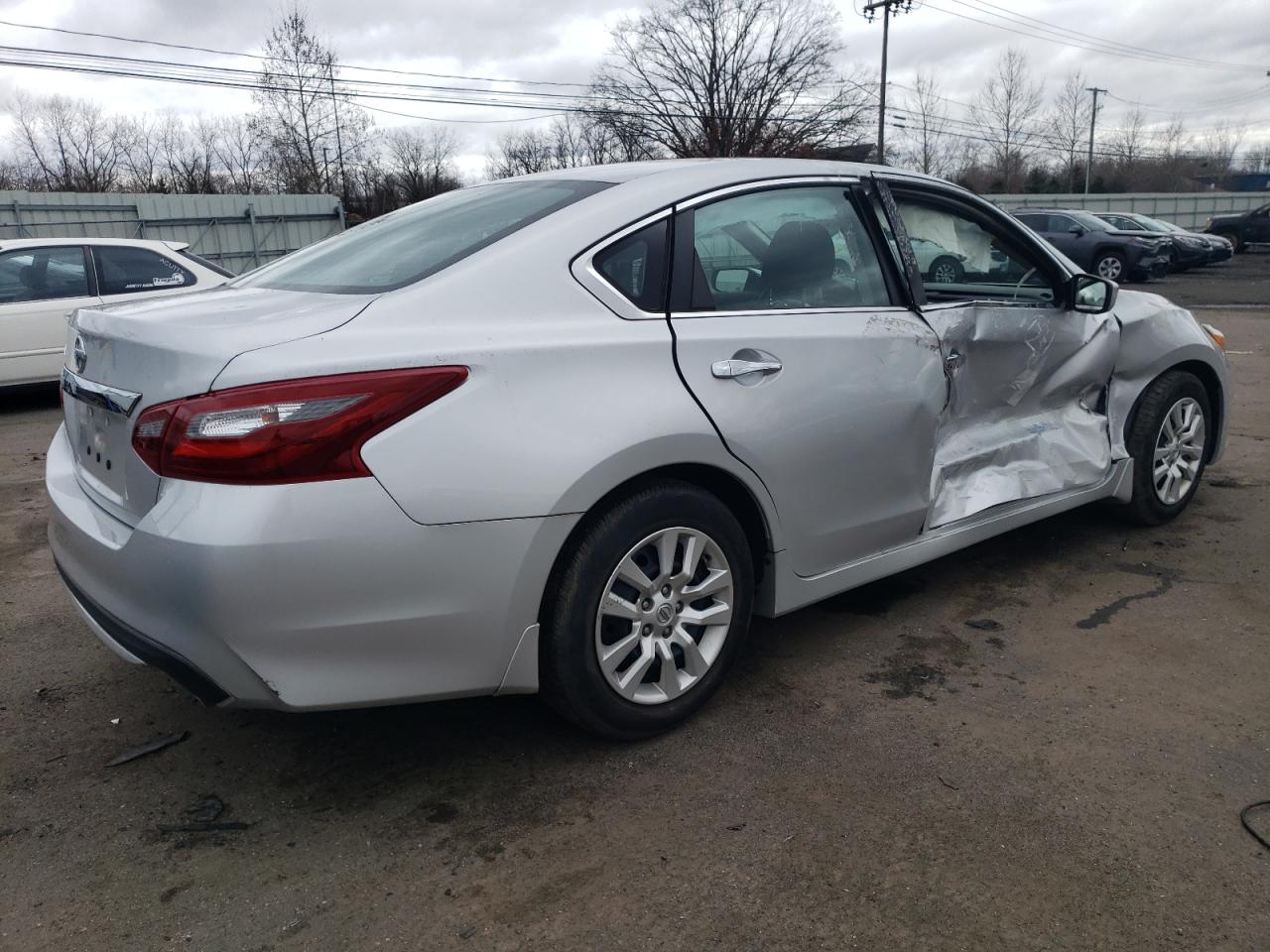 Photo 2 VIN: 1N4AL3AP5JC262966 - NISSAN ALTIMA 