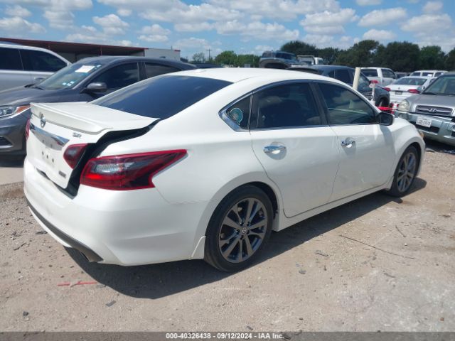 Photo 3 VIN: 1N4AL3AP5JC269416 - NISSAN ALTIMA 