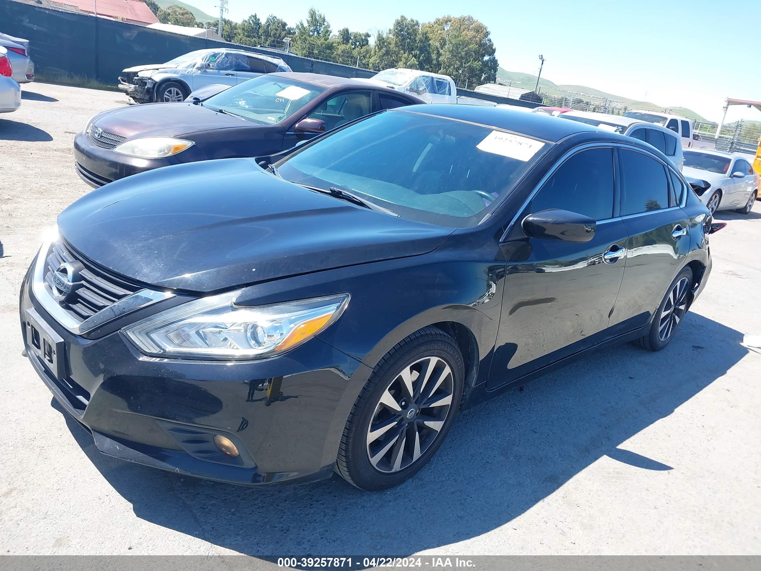 Photo 1 VIN: 1N4AL3AP5JC274132 - NISSAN ALTIMA 