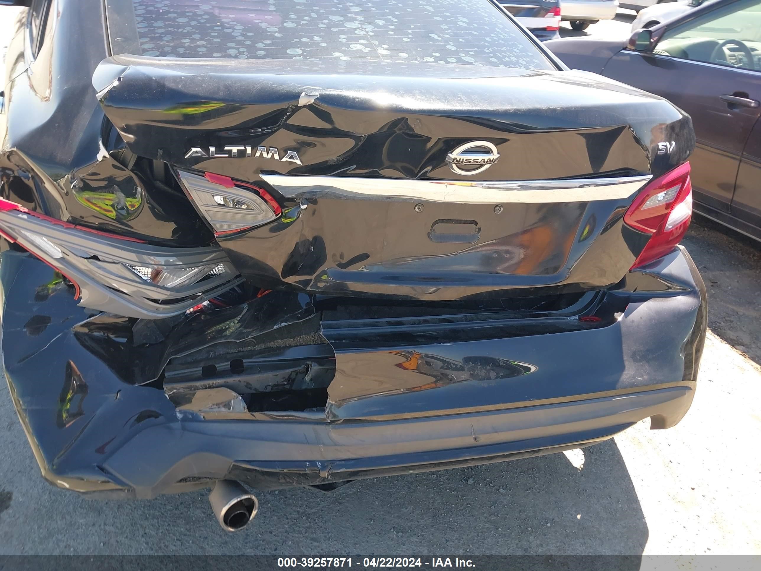 Photo 5 VIN: 1N4AL3AP5JC274132 - NISSAN ALTIMA 