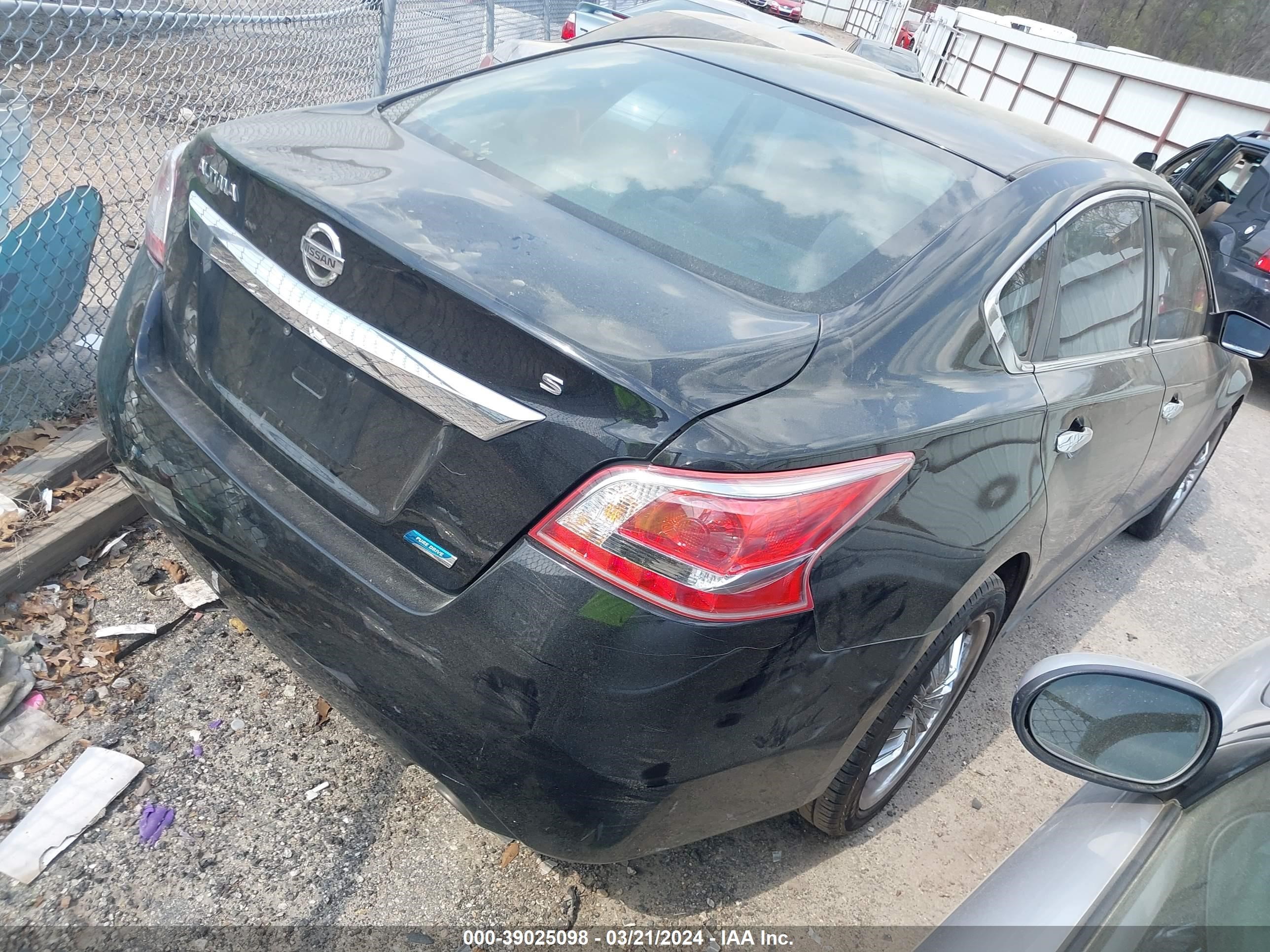 Photo 3 VIN: 1N4AL3AP6DC135311 - NISSAN ALTIMA 