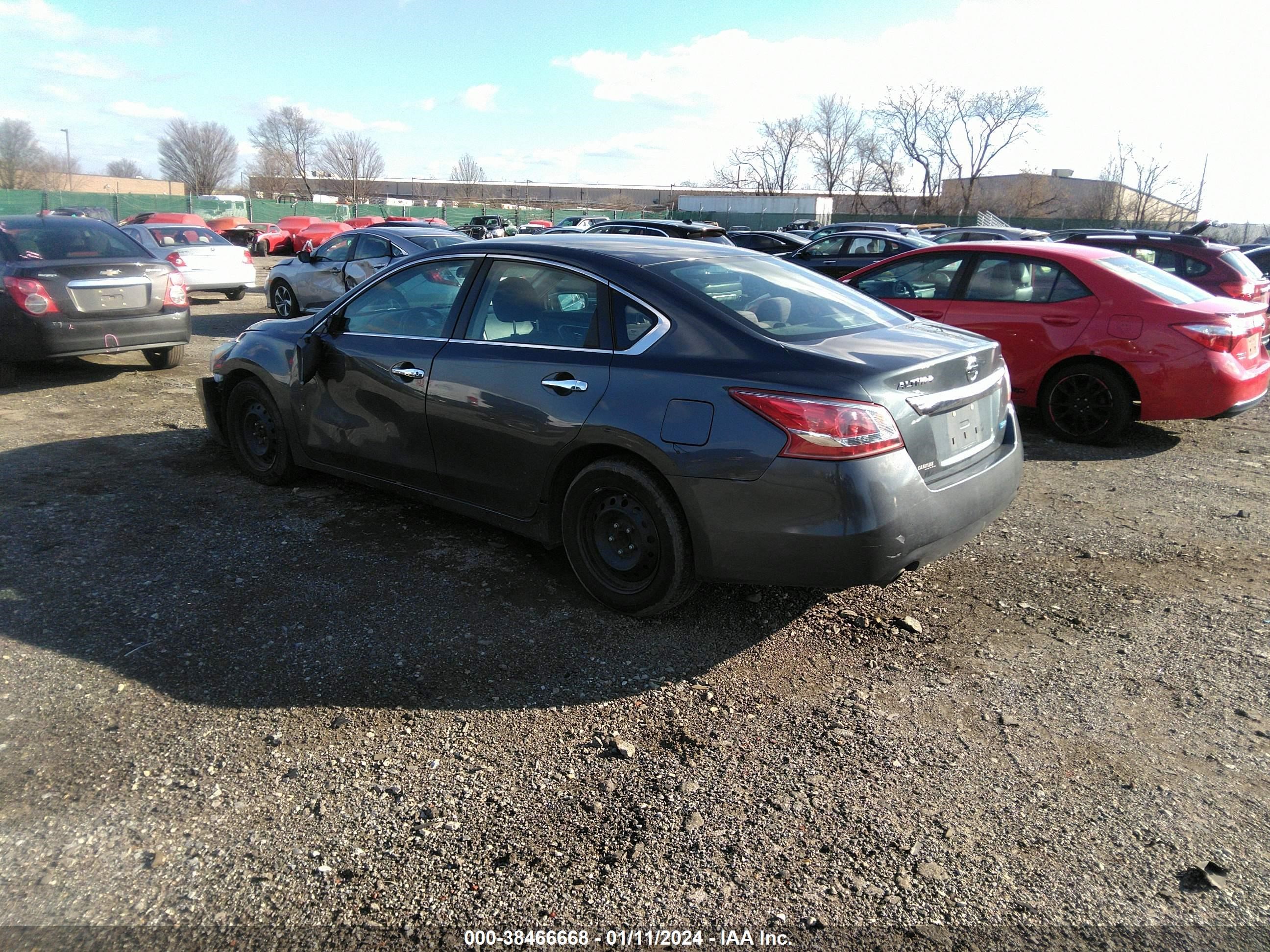 Photo 2 VIN: 1N4AL3AP6DC189983 - NISSAN ALTIMA 