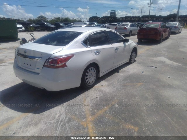 Photo 3 VIN: 1N4AL3AP6DC208161 - NISSAN ALTIMA 