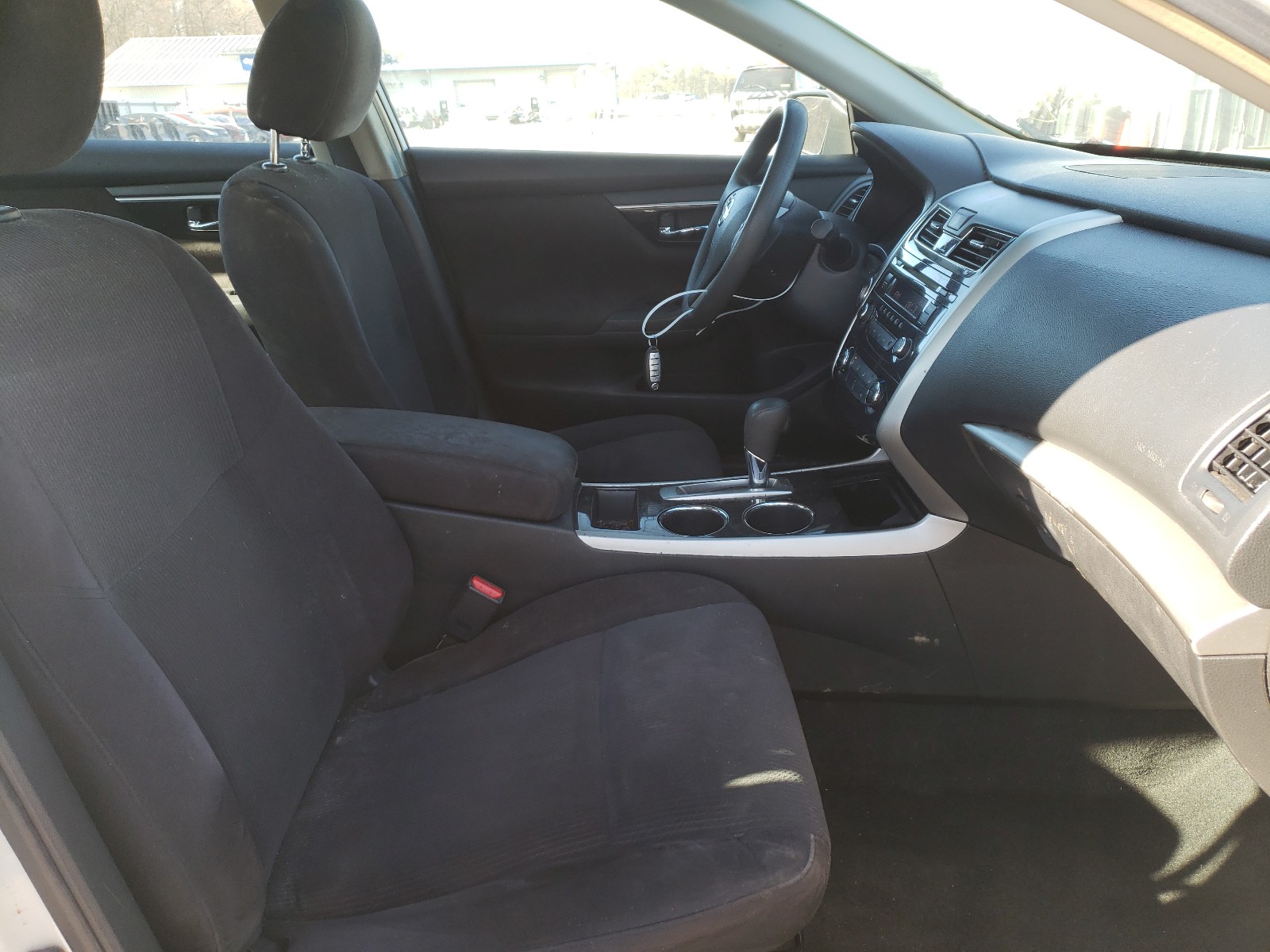 Photo 4 VIN: 1N4AL3AP6DC909802 - NISSAN ALTIMA 