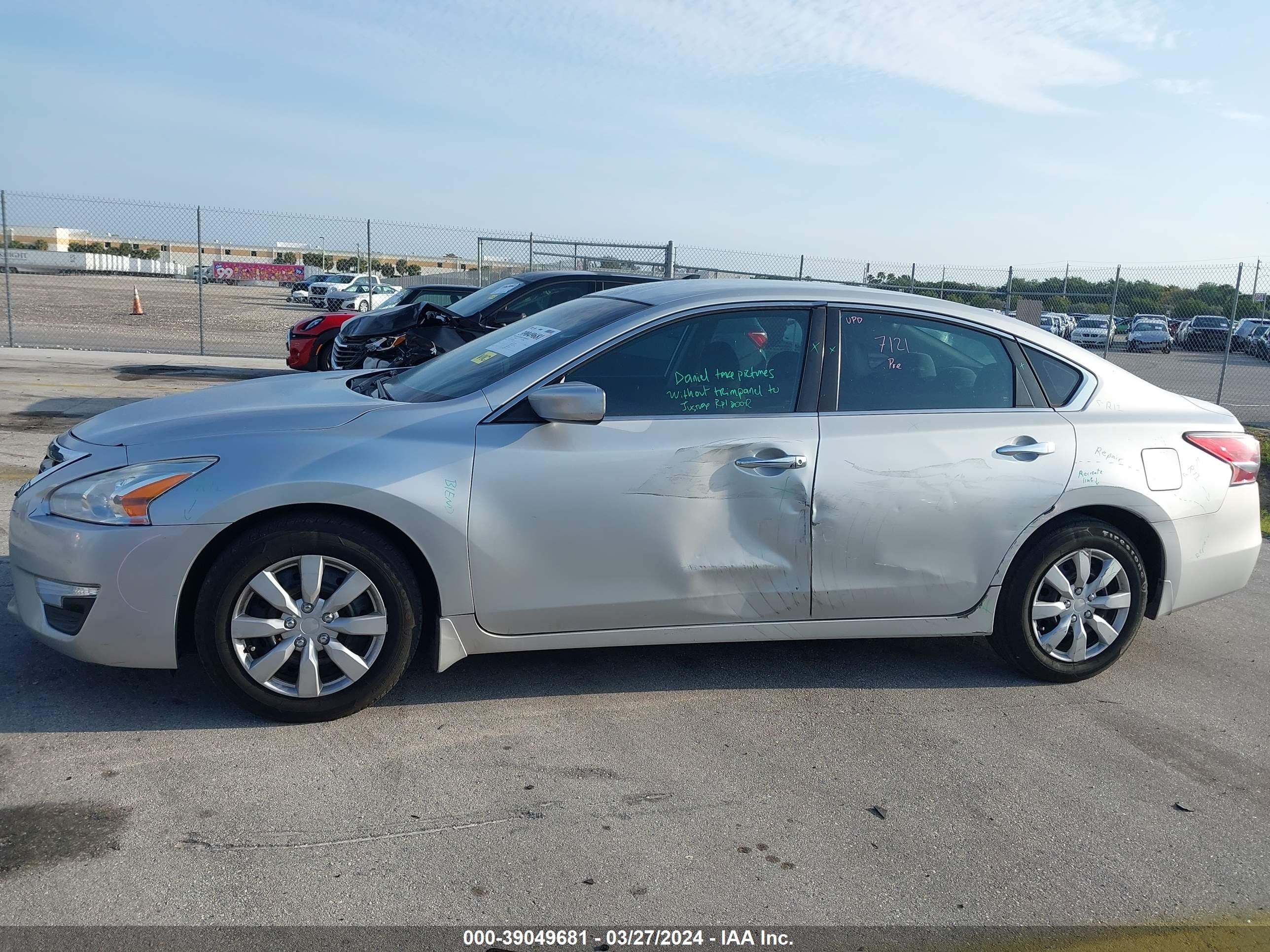 Photo 5 VIN: 1N4AL3AP6EC138825 - NISSAN ALTIMA 