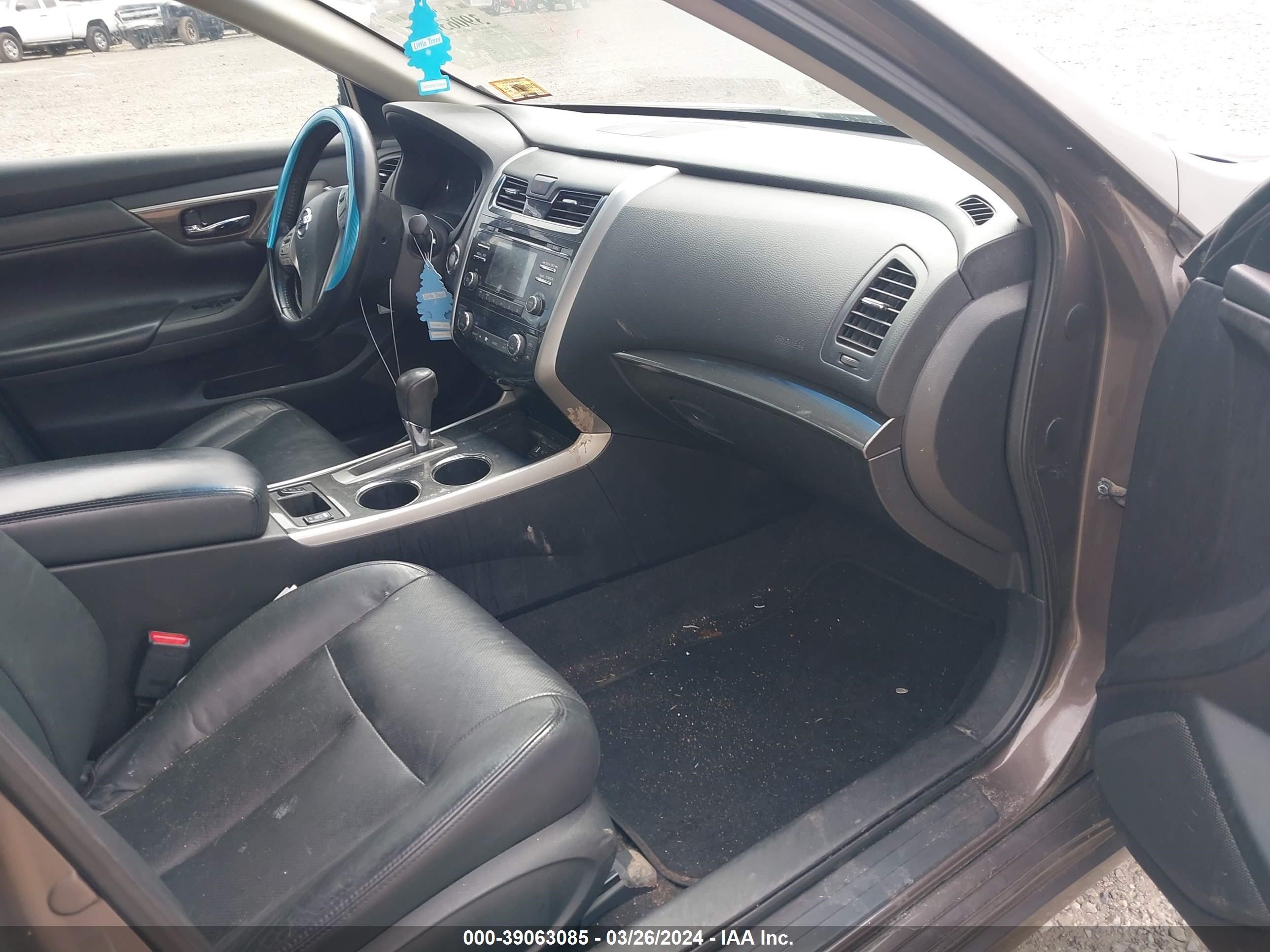 Photo 4 VIN: 1N4AL3AP6EC144124 - NISSAN ALTIMA 