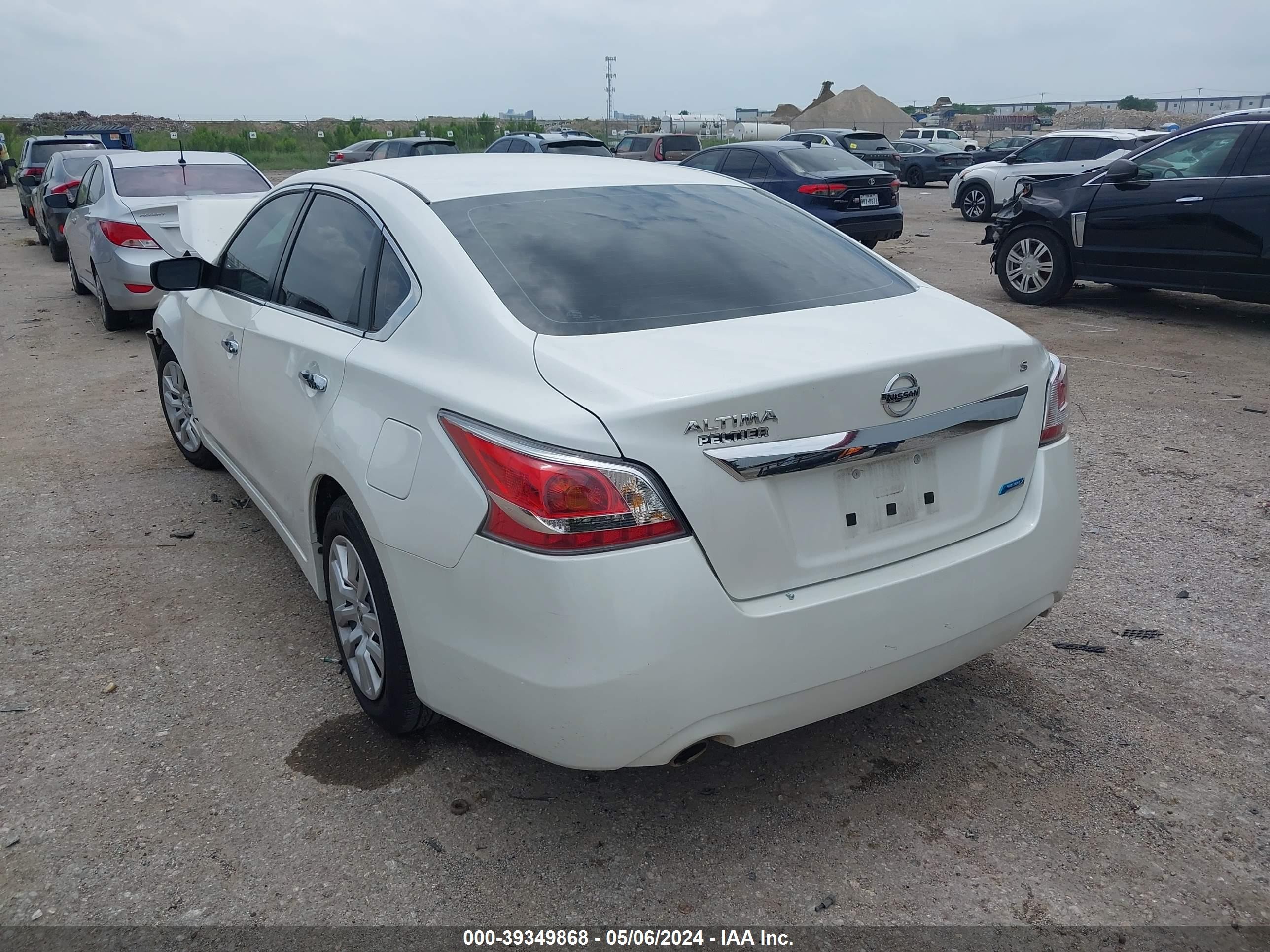 Photo 2 VIN: 1N4AL3AP6EC316426 - NISSAN ALTIMA 