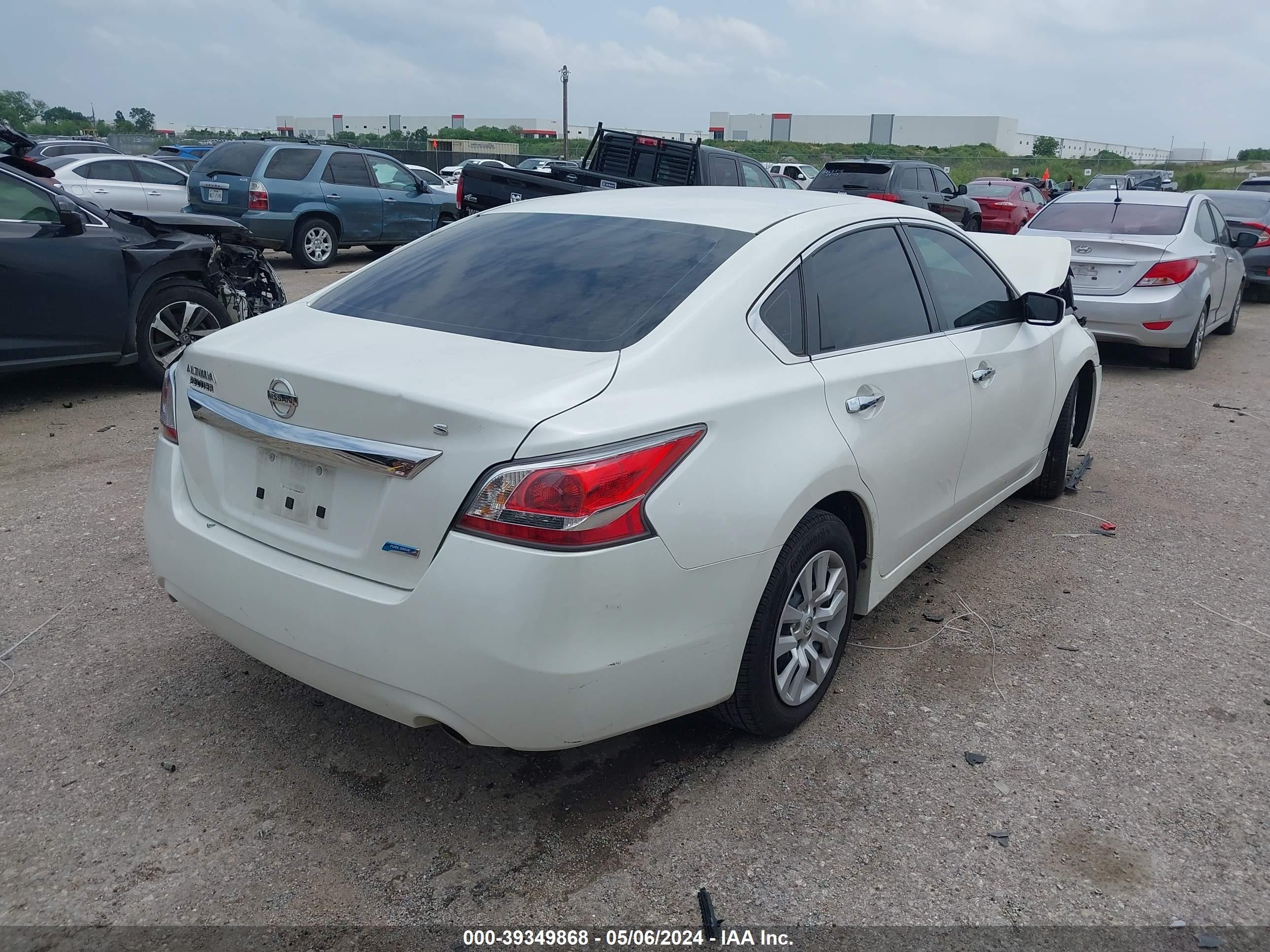 Photo 3 VIN: 1N4AL3AP6EC316426 - NISSAN ALTIMA 