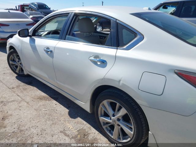 Photo 5 VIN: 1N4AL3AP6EC413593 - NISSAN ALTIMA 