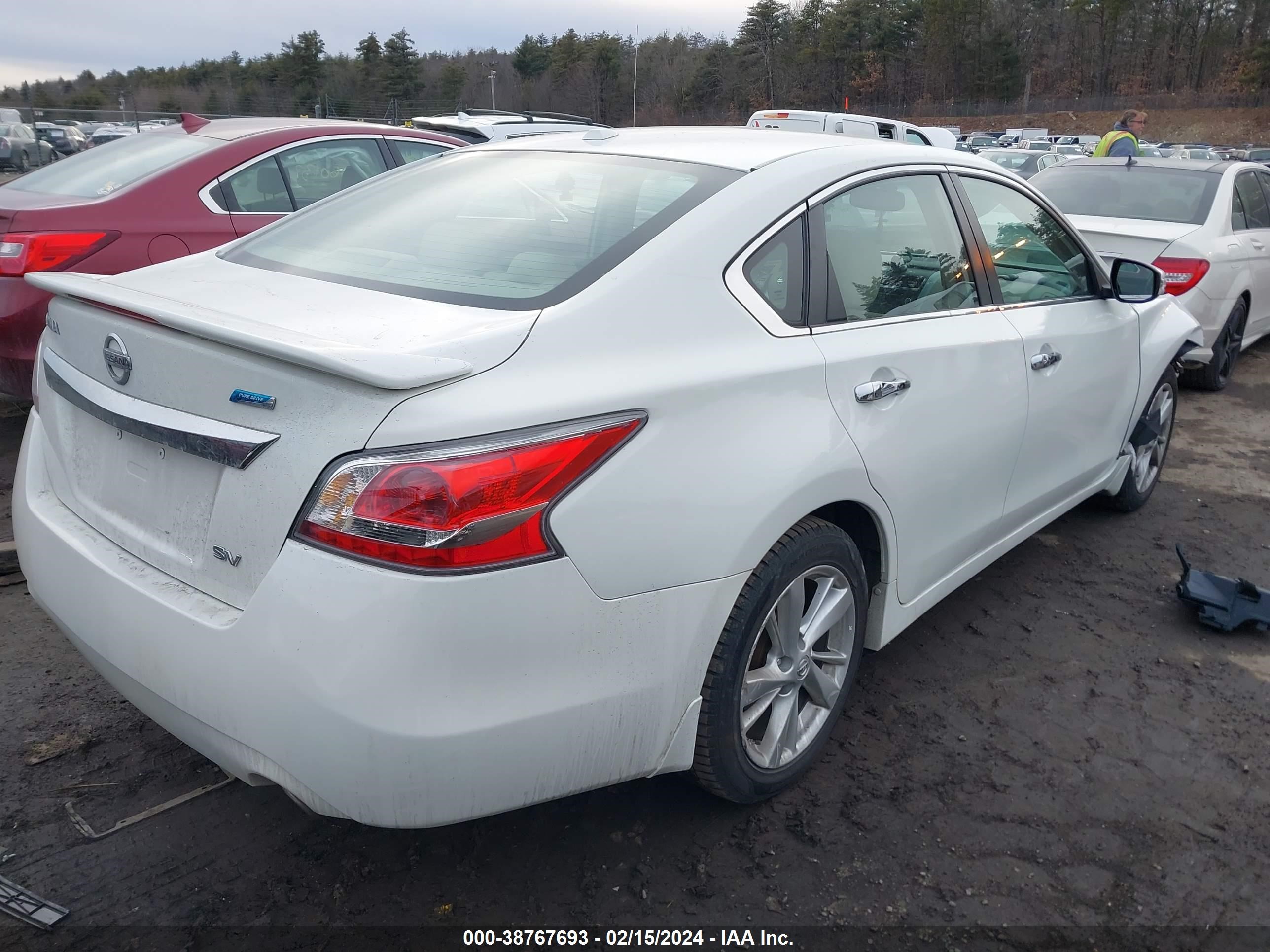 Photo 3 VIN: 1N4AL3AP6EN206884 - NISSAN ALTIMA 