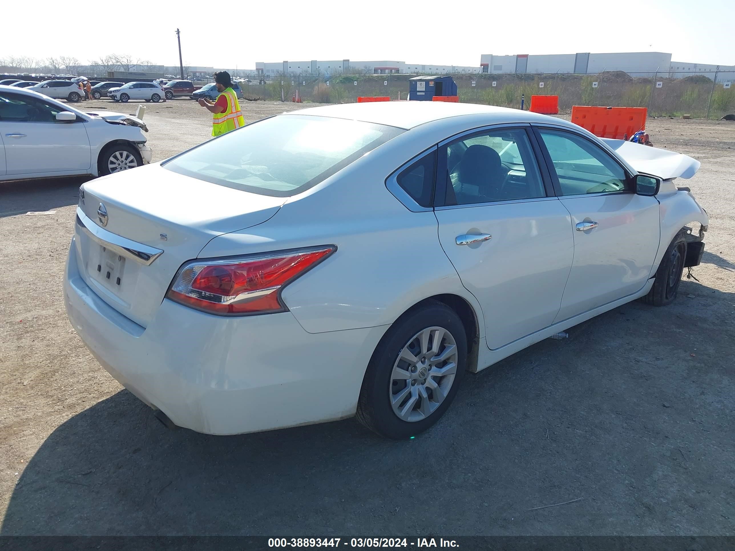 Photo 3 VIN: 1N4AL3AP6FC243673 - NISSAN ALTIMA 