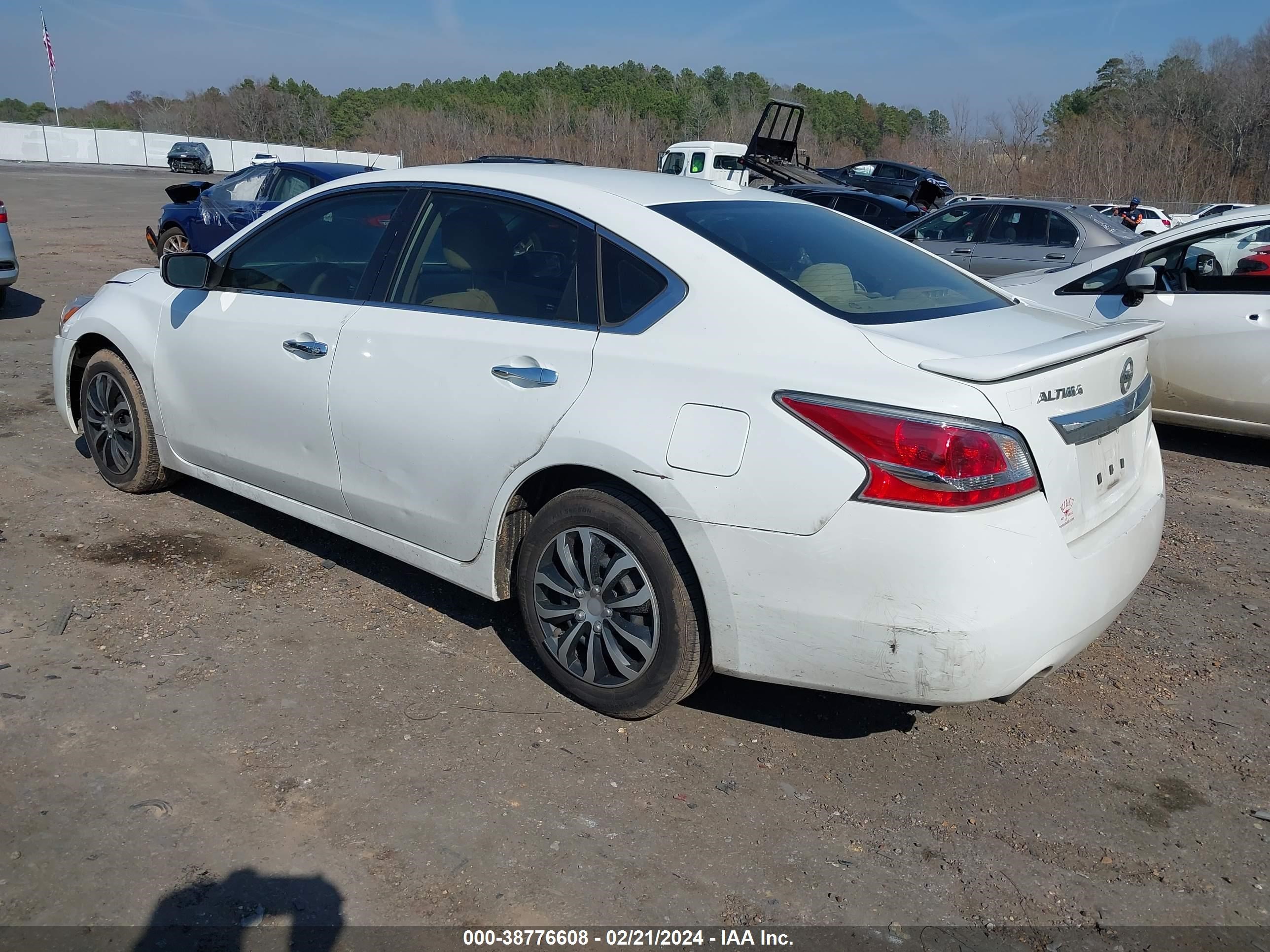 Photo 2 VIN: 1N4AL3AP6FC265303 - NISSAN ALTIMA 