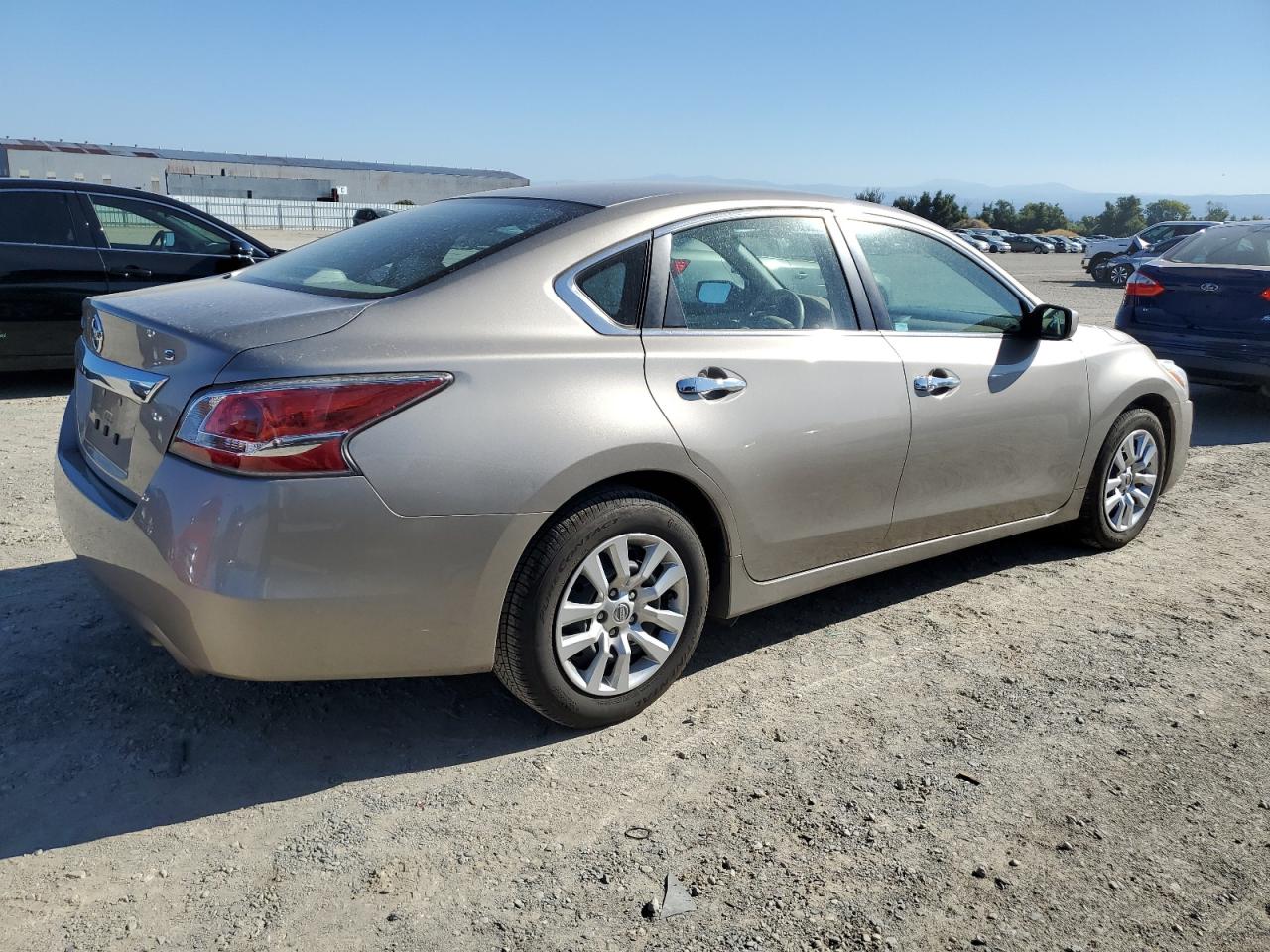 Photo 2 VIN: 1N4AL3AP6FC488361 - NISSAN ALTIMA 