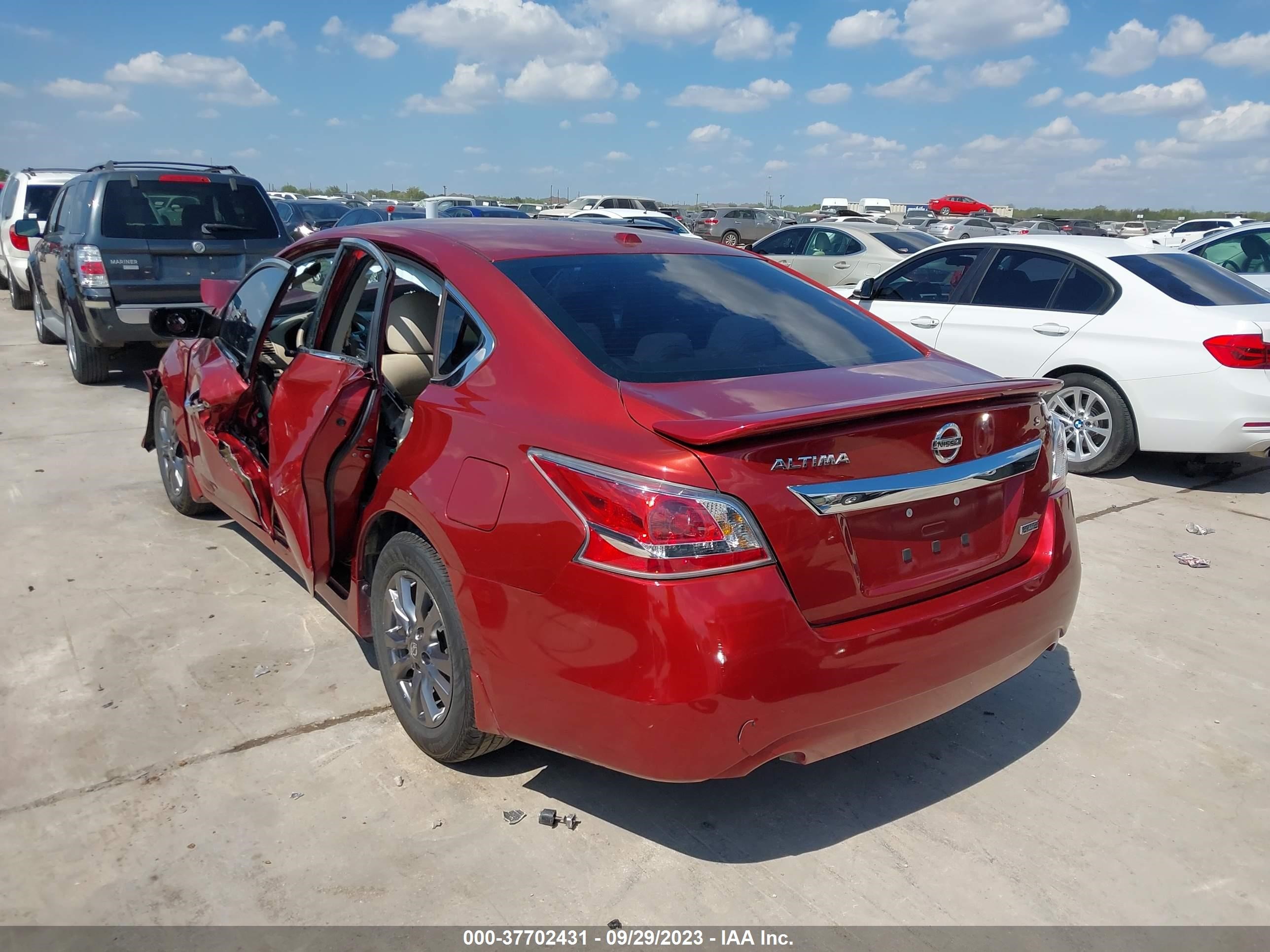 Photo 2 VIN: 1N4AL3AP6FC568596 - NISSAN ALTIMA 