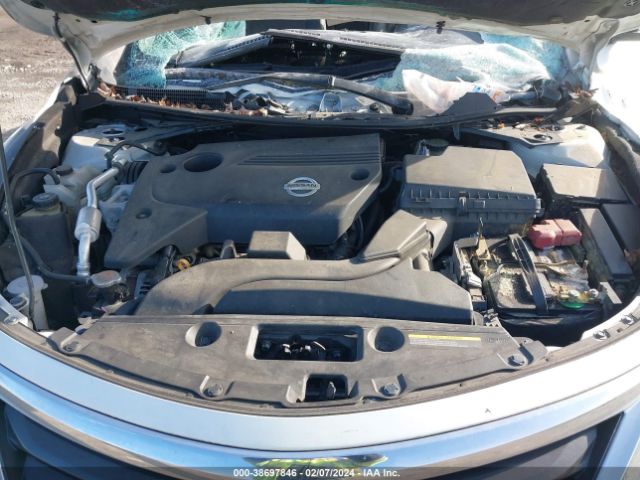 Photo 9 VIN: 1N4AL3AP6FN872614 - NISSAN ALTIMA 