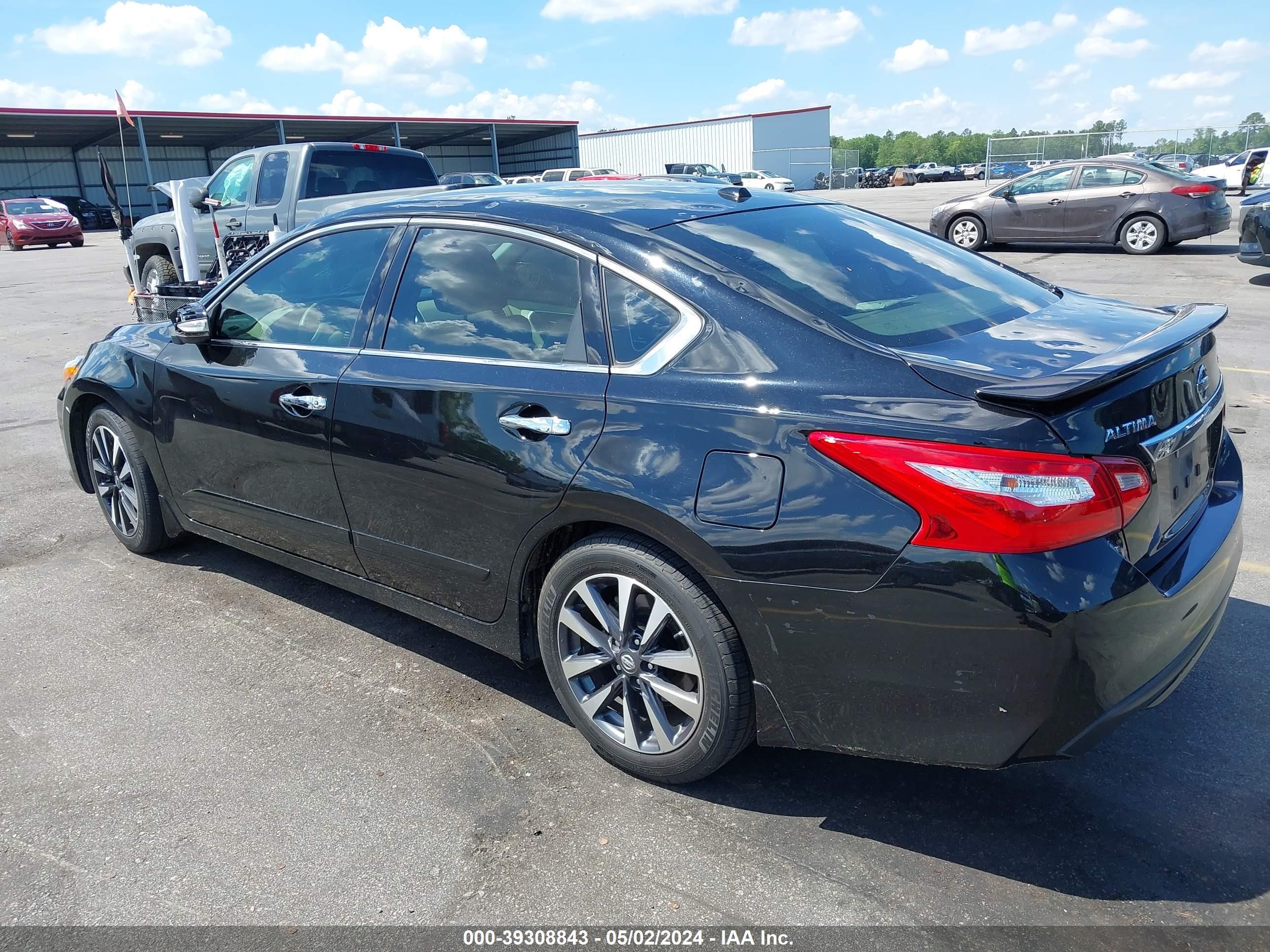 Photo 2 VIN: 1N4AL3AP6HC138733 - NISSAN ALTIMA 