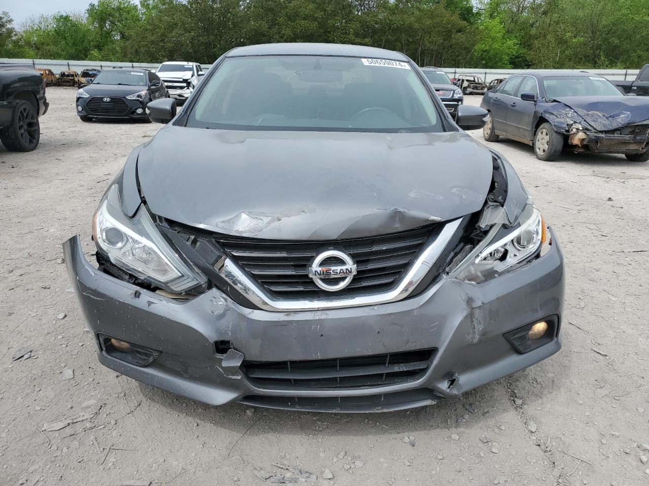 Photo 4 VIN: 1N4AL3AP6HC188807 - NISSAN ALTIMA 