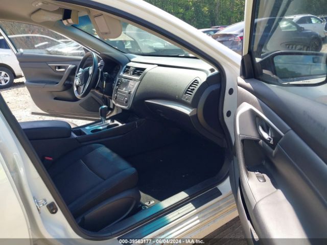 Photo 4 VIN: 1N4AL3AP6HC189889 - NISSAN ALTIMA 