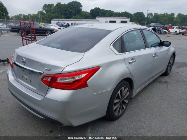 Photo 3 VIN: 1N4AL3AP6HC209817 - NISSAN ALTIMA 