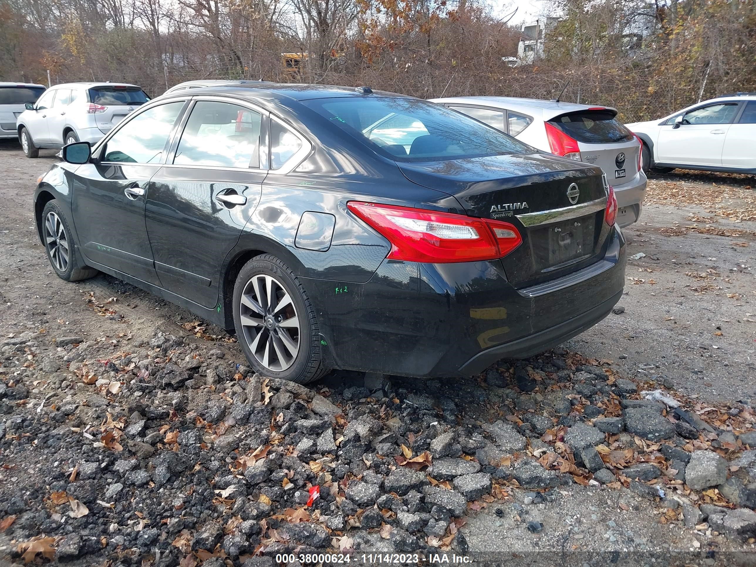 Photo 2 VIN: 1N4AL3AP6HC212426 - NISSAN ALTIMA 