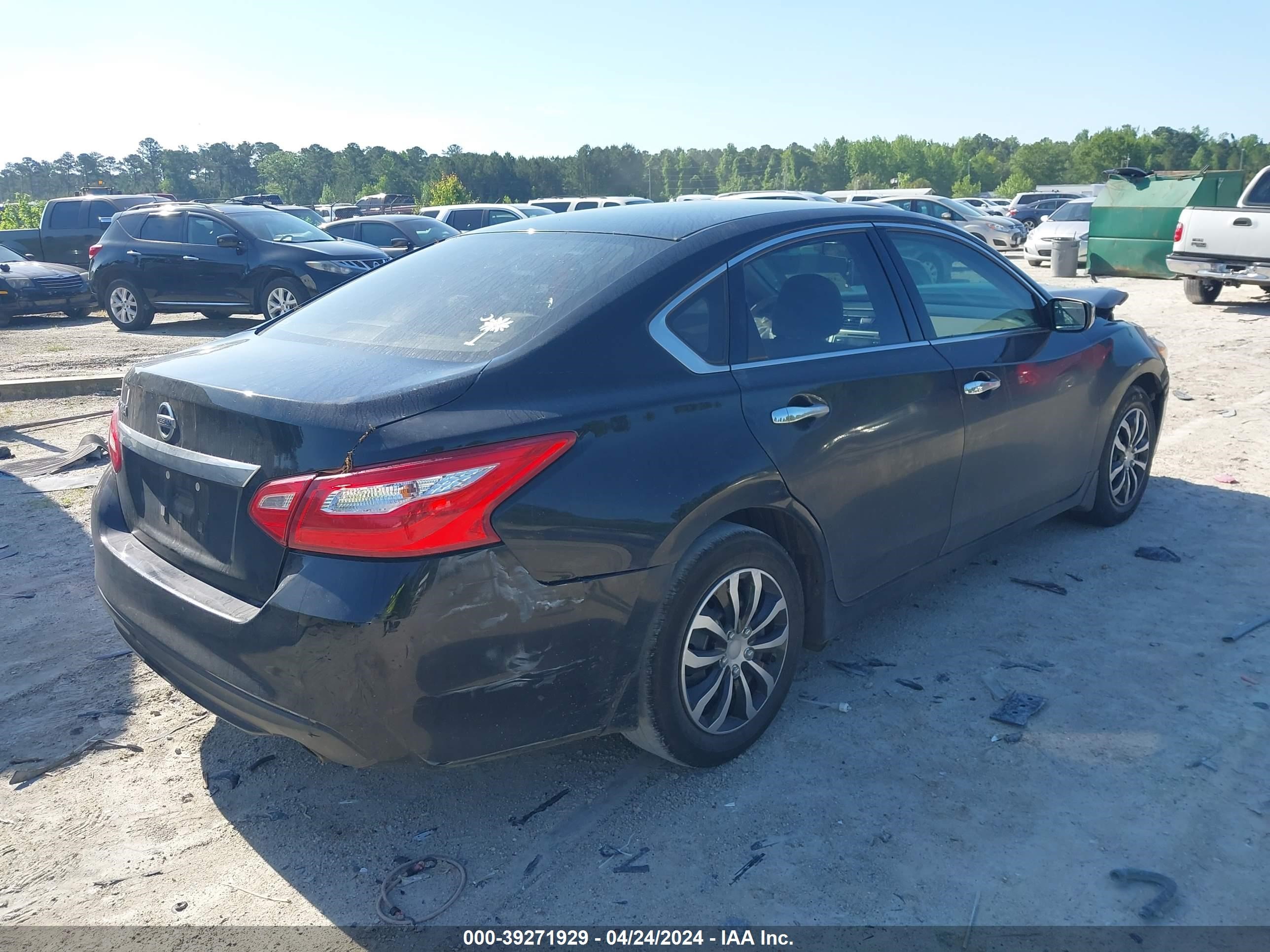 Photo 3 VIN: 1N4AL3AP6HN326169 - NISSAN ALTIMA 