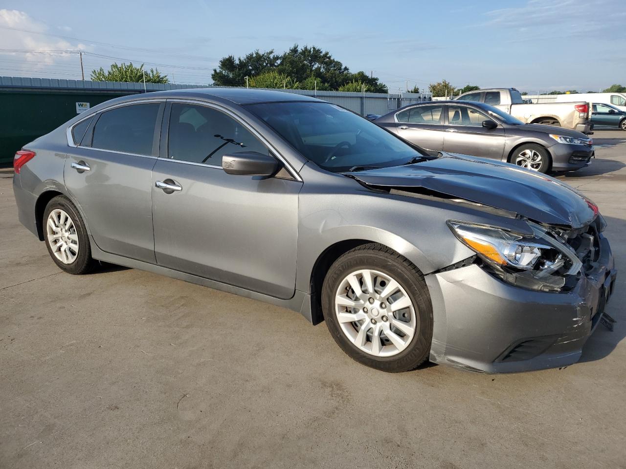 Photo 3 VIN: 1N4AL3AP6HN329492 - NISSAN ALTIMA 