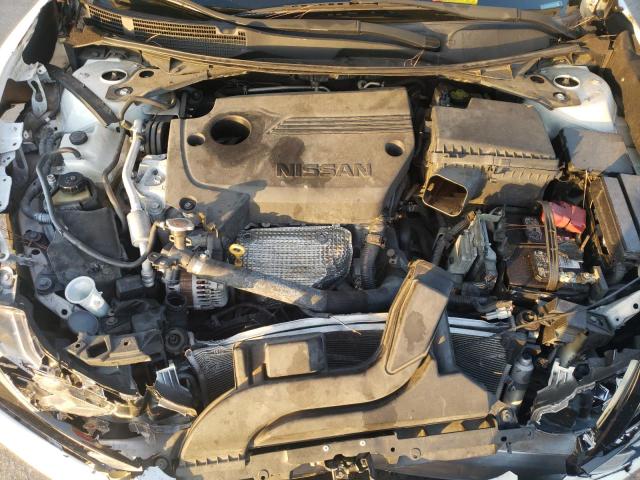 Photo 6 VIN: 1N4AL3AP6HN330688 - NISSAN ALTIMA 